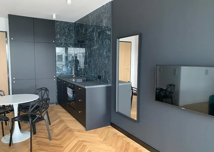 Wola Goleszowska Apartman Varsó